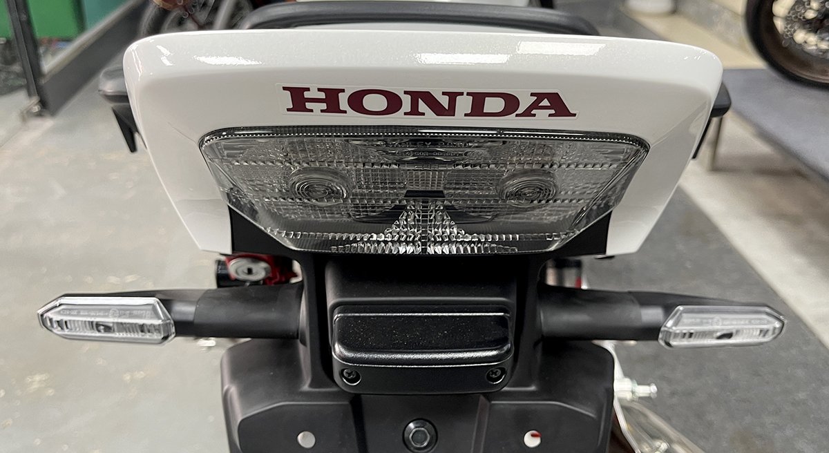 Đèn hậu Honda CB1300SF 2022